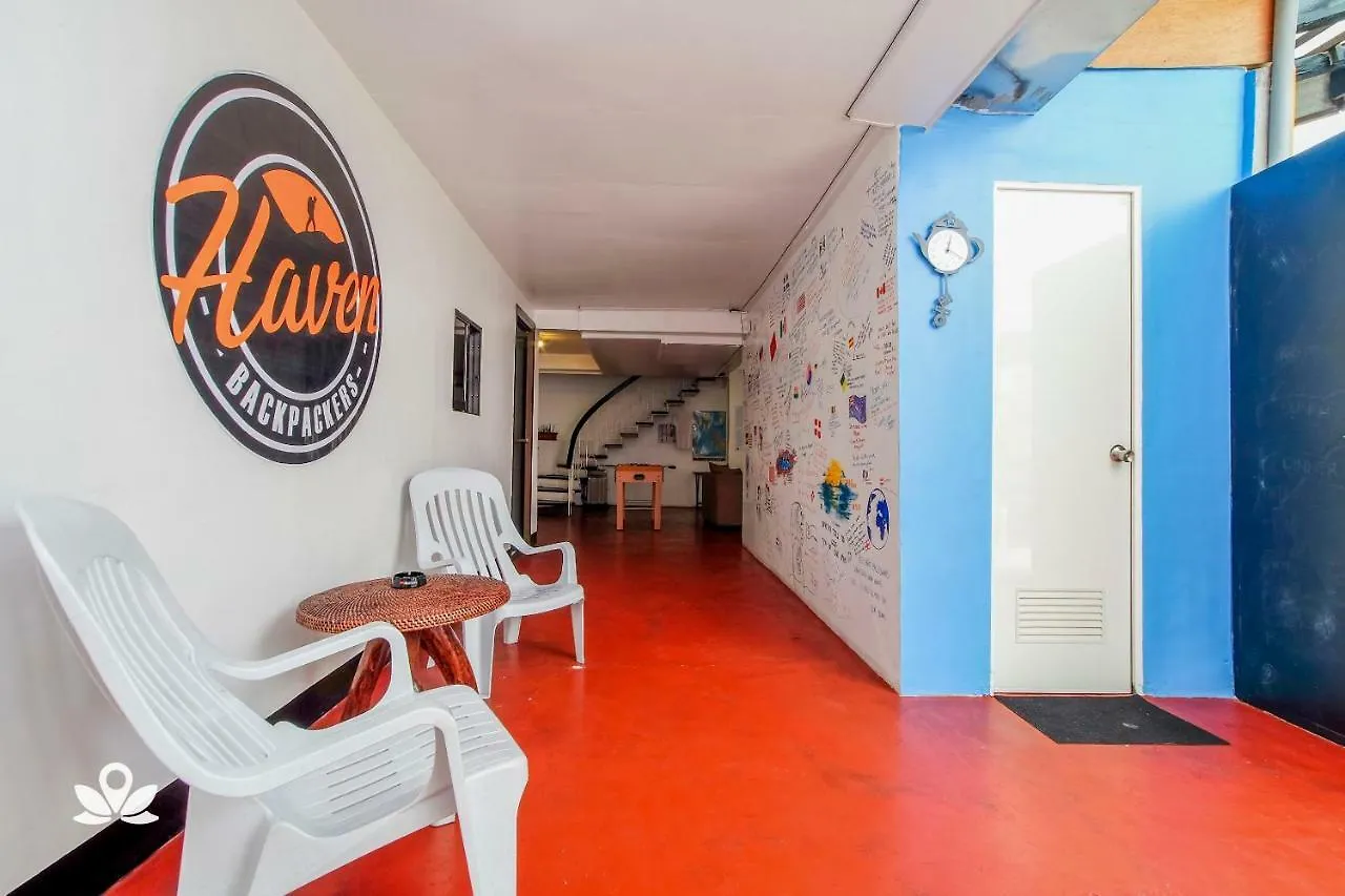 Zen Hostel Haven Backpackers Makati City