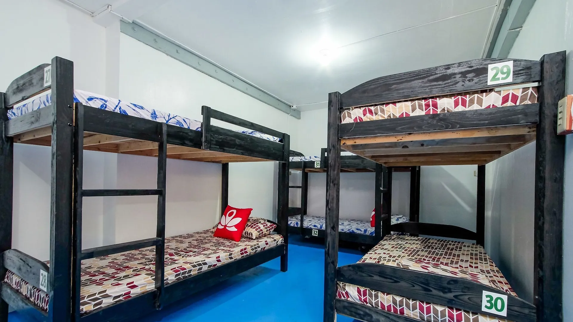 Zen Hostel Haven Backpackers Makati City 0*,